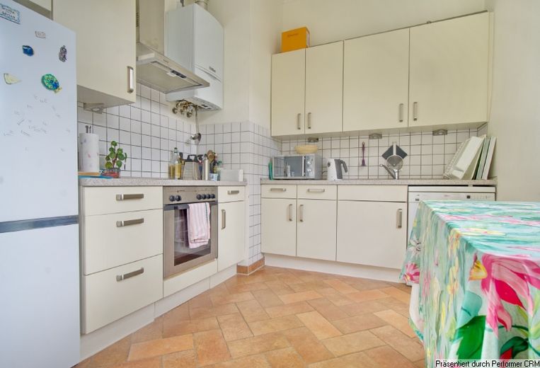 W pełni umeblowane mieszkanie 3-pokojowe w kamienicy, dla rodzin lub zespołów, przy Stadttor, Medienhafen-Unterbilk – 64251d26c2becbe04ddfa95c4459b824311ac20c.jpg
