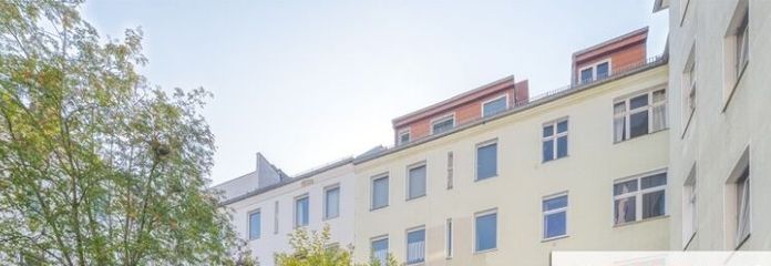 IMMOBERLIN.DE - Ruhige Altbauwohnung mit hellem Ambiente im Schillerkiez