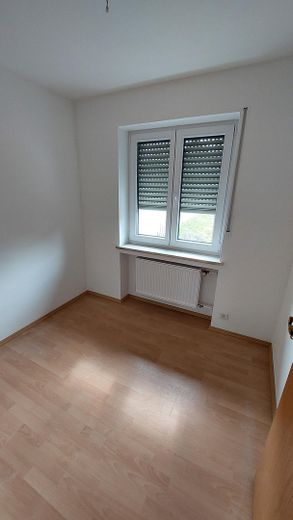 DHH in sehr ruhiger Lage - Erstbezug nach Komplettsanierung – Büro