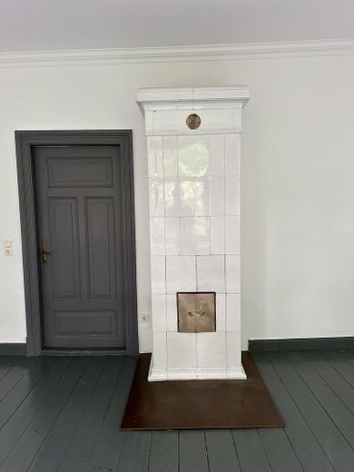 1. OG - Wohnraum m.Kachelofen 