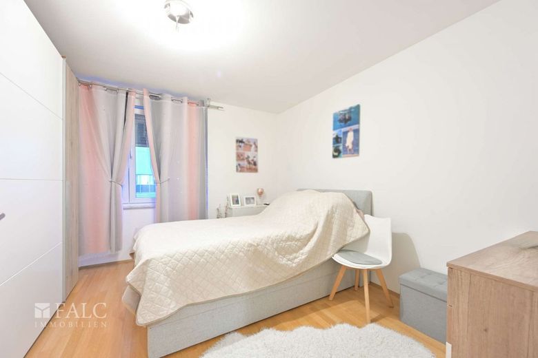 Modernes Wohnglück in Neubiberg - Stilvolle 3-Zimmer-Wohnung mit Balkon – Schlafzimmer