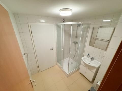 Tolles WG-Zimmer (19m^2) in Leinfelden mit Terrasse (TOP LAGE, ALLES NEU) – Foto 11