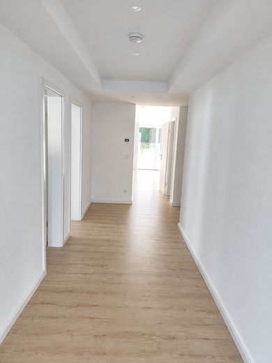Erstbezug Neubau: Großzügige 5-Zimmer-Wohnung in ruhiger Lage von Niendorf – Foto 12