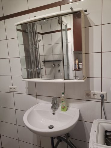 Möbliertes 53-m²-Apartment in Worms – komplett eingerichtet & sofort verfügbar – Waschbecken