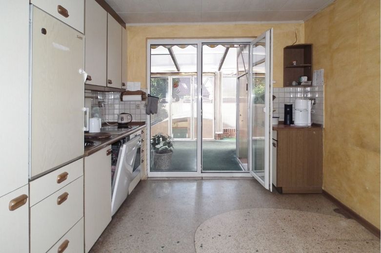 Provisionsfrei für den Käufer! Haus mit viel Potenzial - Ihr neues Zuhause wartet auf frischen Glanz – Küche