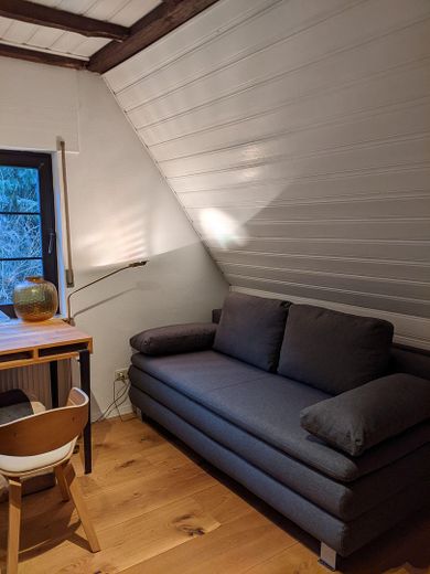 Autarkes Wohlfühlhaus – Gäste- o. Kinderzimmer