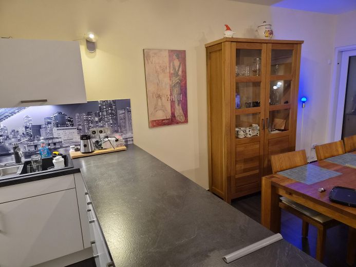 Vivienda en propiedad con rehabilitación energética integral y equipamiento de alta calidad – Esszimmer