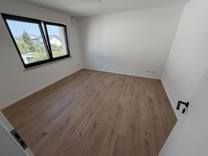 شقة حصرية من 4 غرف-Ingolstadt-Mailing-مجددة بشكل أساسي&حديثة – Foto 3