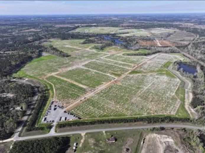 grundstücks für Photovoltaikanlage (PV) und eines Batteriespeichers (BESS) – Foto 2