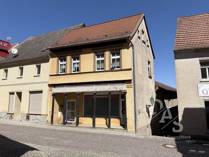 El potencial se encuentra con los ingresos por alquiler ya existentes en Alsleben – Foto 1
