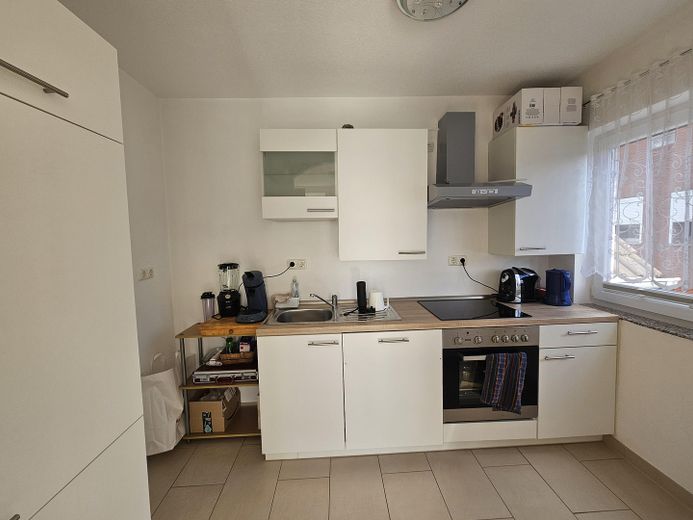 RESERVIERT! - Provisionsfrei: Gepflegtes Zweifamilienhaus mit Gartenparadies in Top-Lage (Köln/Bonn) – Küche DG