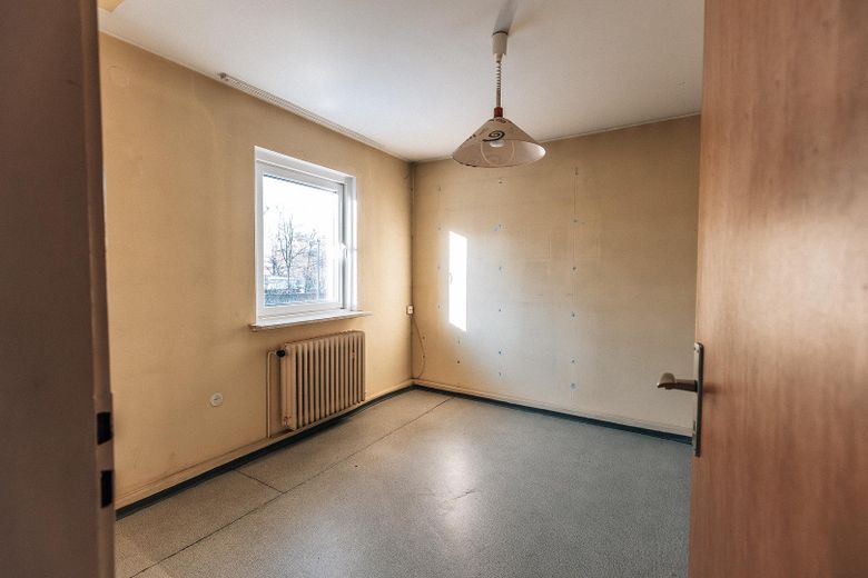 Traumhaftes Gartengrundstück 507qm Nähe Isarhochufer in Pullach mit großem Potential – Arbeitszimmer 1.OG Strasse