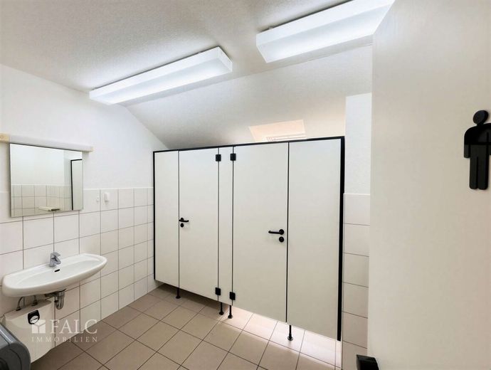 Ihr neuer Unternehmensstandort: 410 m² mit maximaler Flexibilität! – Damen WC