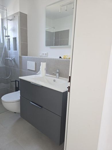 Zentral & Gemütlich: Attraktive 4-Zimmer-Wohnung in Eschborn – फोटो 24