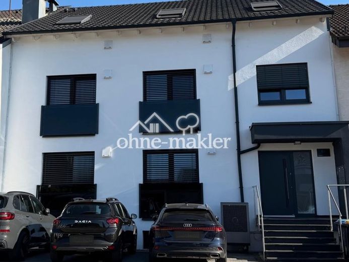 Moderne 3-Zimmer-Dachgeschosswohnung (A+) mit Loggia, Einbauküche, Stellplatz und großem Dachboden – Foto 1