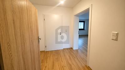 ZENTRAL GELEGEN MIT BALKON – 1776939162_4aae578.jpg