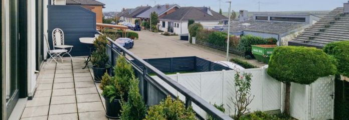 Rêve familial avec vue dégagée, calme, excellente desserte et énormément d'espace ! Offre rare ! Proche du ZDF !