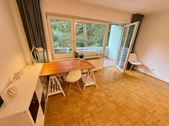 Zimmer 3 (26 qm)