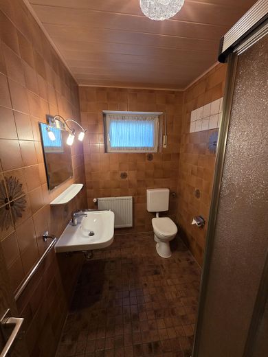 Einliegerwohnung Bad 1