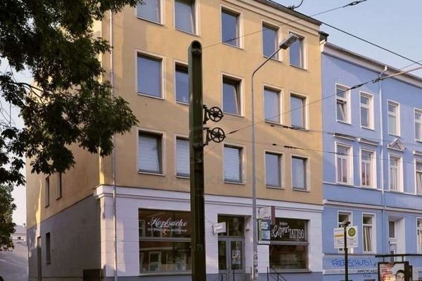 Helle 3-Zimmer-Wohnung mit Südbalkon in Rostocker KTV – Ideal für WG-Leben!