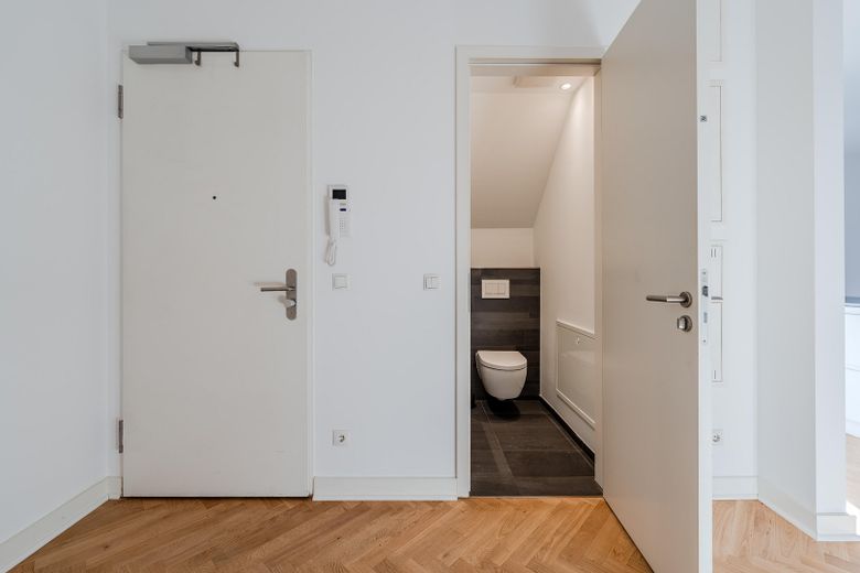 Dachgeschosswohnung inkl. Aufdachterrasse nahe Ludwigkirchplatz - provisionsfrei – Foto 43