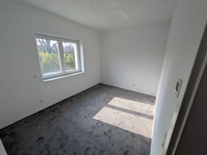 4 Zimmer Oberwohnung mit Balkon im Villenquartier *Erstbezug* – Foto 3