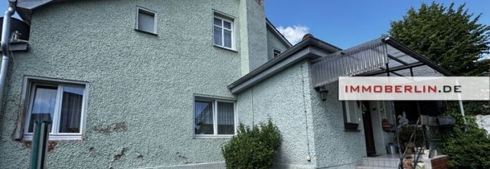 IMMOBERLIN.DE - Very charming apartment with outbuilding in a family-friendly location