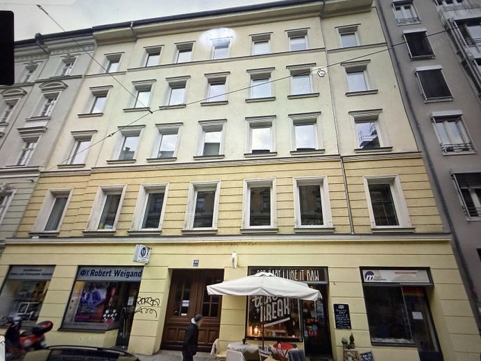 Condominio Stadthaus Isator – Foto 1