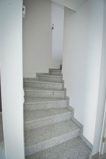 Treppe zum Obergeschoss