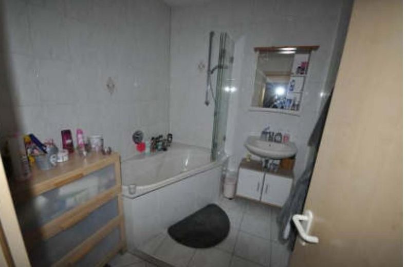 شقة مريحة من 3 غرف في شونيك-بودسهايم – Badzimmer