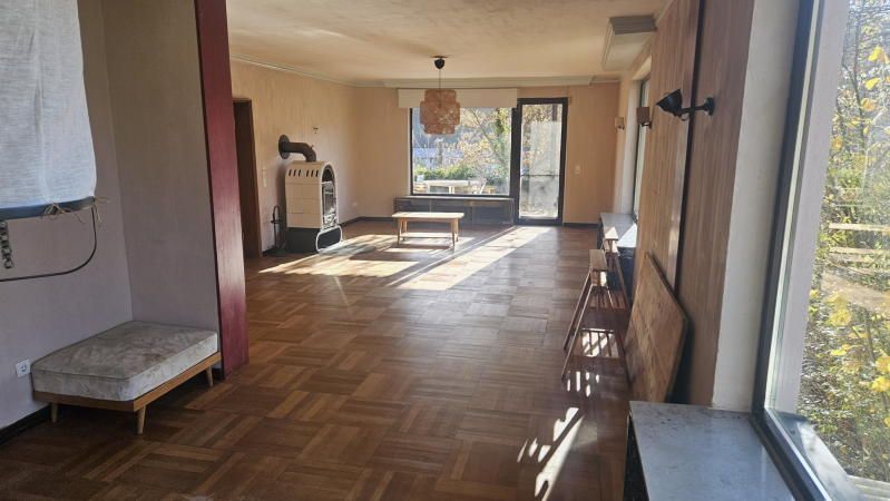 Freistehendes, repräsentatives EFH mit Garten und großem Grundstück ausserhalb  in DÜW-Grethen – Bild 4