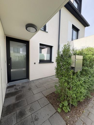 Reihenmittelhaus am Waldrand – Foto 2