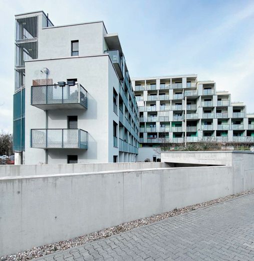 Helle 1-Zimmer Wohnung mit großzügiger Dachterrasse + Tiefgarage – Foto 9