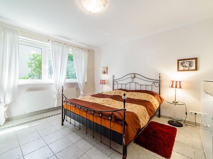 Möblierte Luxuswohnung in Blankenese von privat – Schlafzimmer