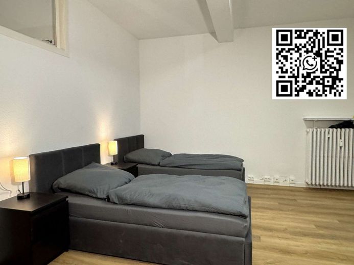Schlafzimmer 2