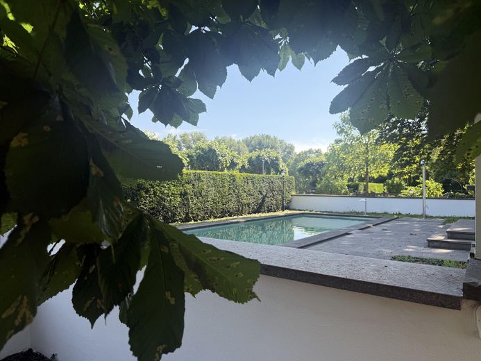 Möblierte Wohnung in historischer Villa mit exklusiver Lage an der Kölner Riviera – Foto 2