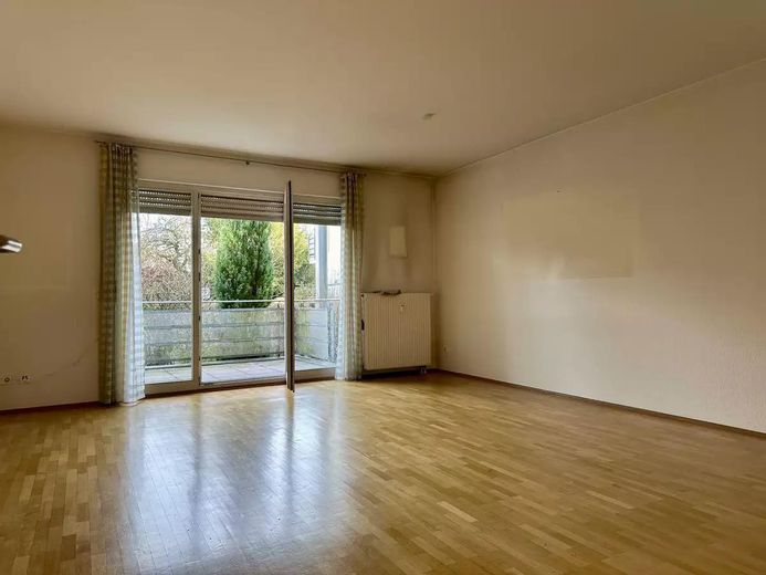 Lichtdurchflutetes Wohnen mit Garten & Balkon in Bad Homburg – Foto 1