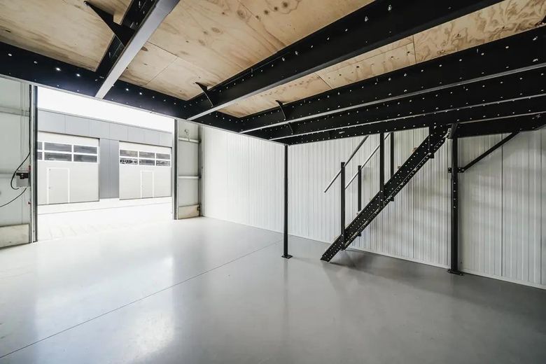 LAGERHALLE / XXL GARAGE ZUM MIETEN NEU 62 QM - TOP AUSSTATTUNG & LAGE – Foto 7