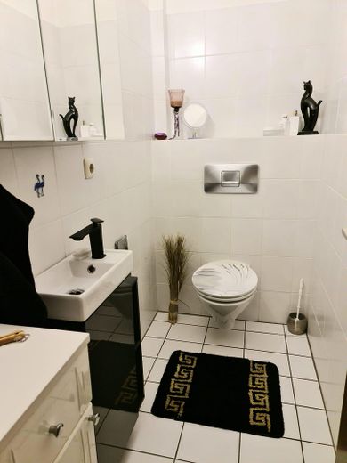Helle 3 Zimmer-Wohnung in Eicken – Gäste-WC