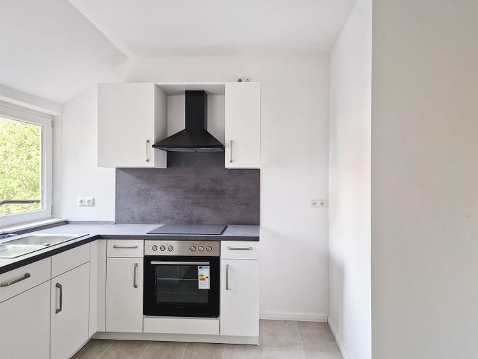 Himbergen - Große sanierte 4 Zimmer Wohnung ab sofort zu vermieten – Foto 2