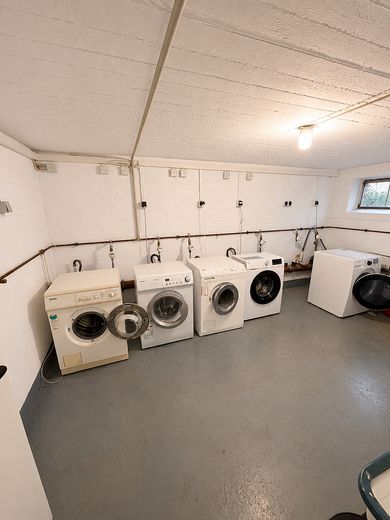 *Provisionsfrei* Renovierte 2,5-Zimmer Wohnung mit Balkon – Foto 15