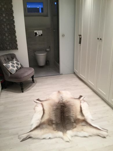 Escl. piano terra HH /appartamento e apt., garage, giardino, camino, RISCALDAMENTO NUOVO PREZZO SU RICHIESTA – Appartment