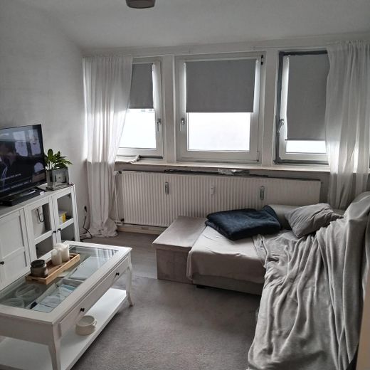 2 Zimmerwohnung in Bestlage - WG-Geeignet!!! Übernahme Möbel möglich – Foto 3
