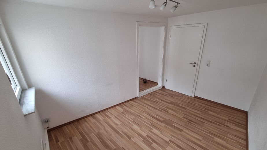 Provisionsfrei | Kleines Haus anstatt Wohnung | saniert | Innenstadt-Investment | flexibel nutzbar – Foto 3