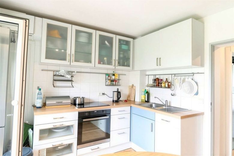 WRS Immobilien - käuferprovisionsfrei - Alzenau - Generationenhaus oder Wohnen + Arbeiten in Einem – Siedlungshaus - EG - Küche