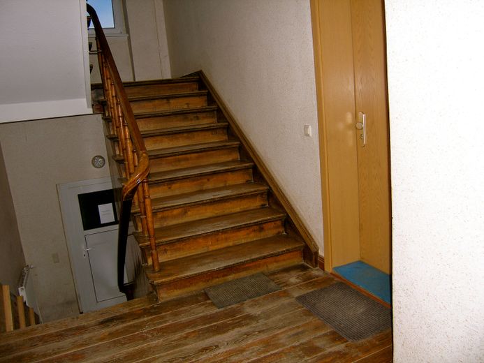 Hausflur (Treppe)