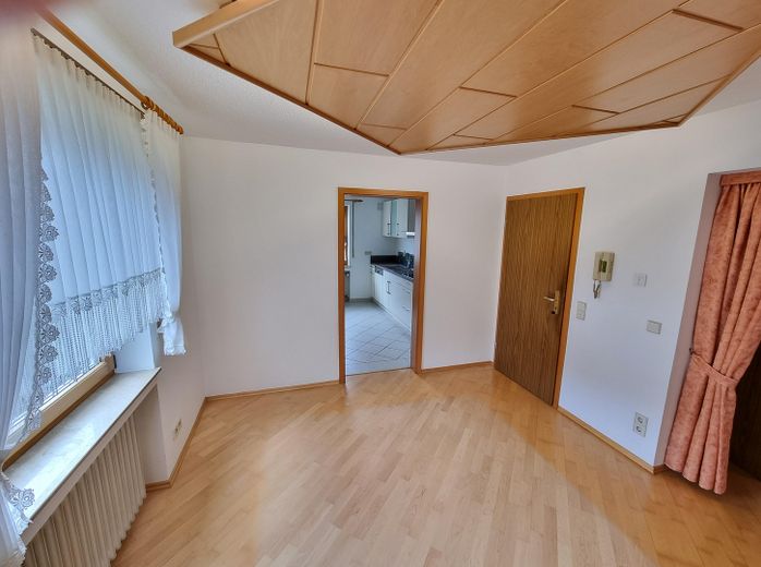 Großzügiges Einfamilienhaus mit 4 Garagen – Provisionsfrei – Ideal für große Familien – EG Essen
