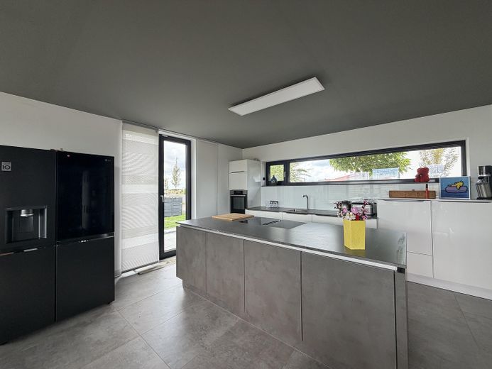 Mönchstockheim Architektenhaus - trifft auf grenzenlose Aussicht – Küche_EG