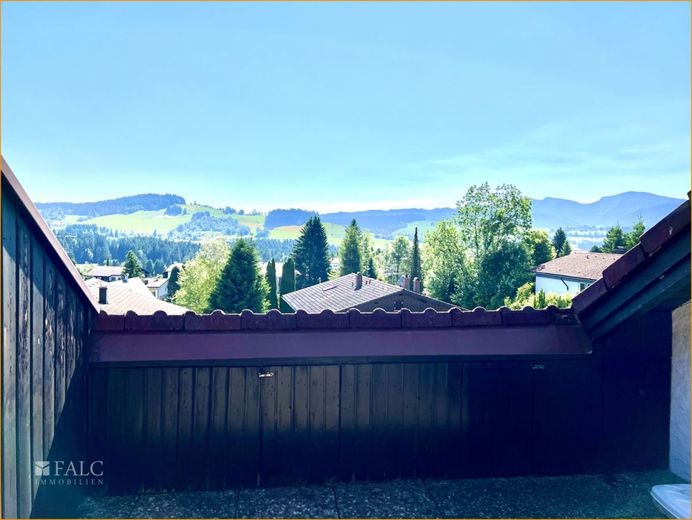 Tolle Ferien-Wohnung oder Renditeobjekt - Urlaubsfeeling ist immer inclusive - Heute Provisionsfrei!! – Terrasse mit Bergblick