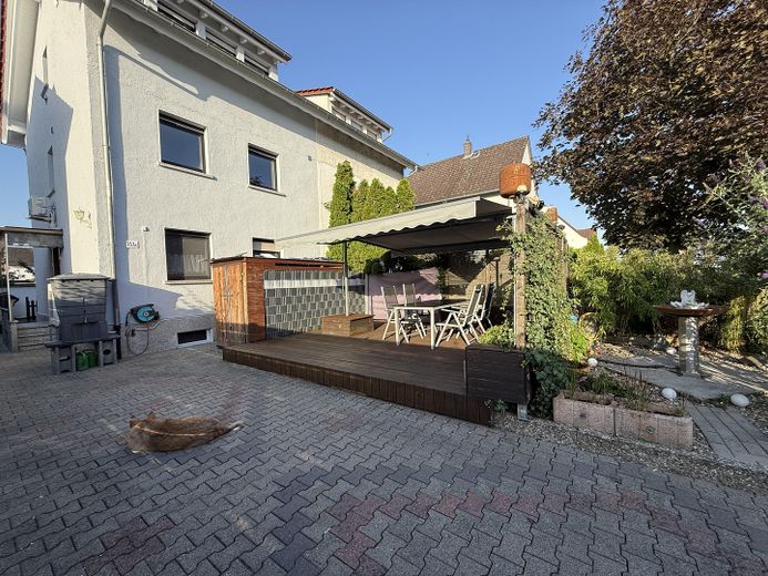 Terrasse Einfahrt
